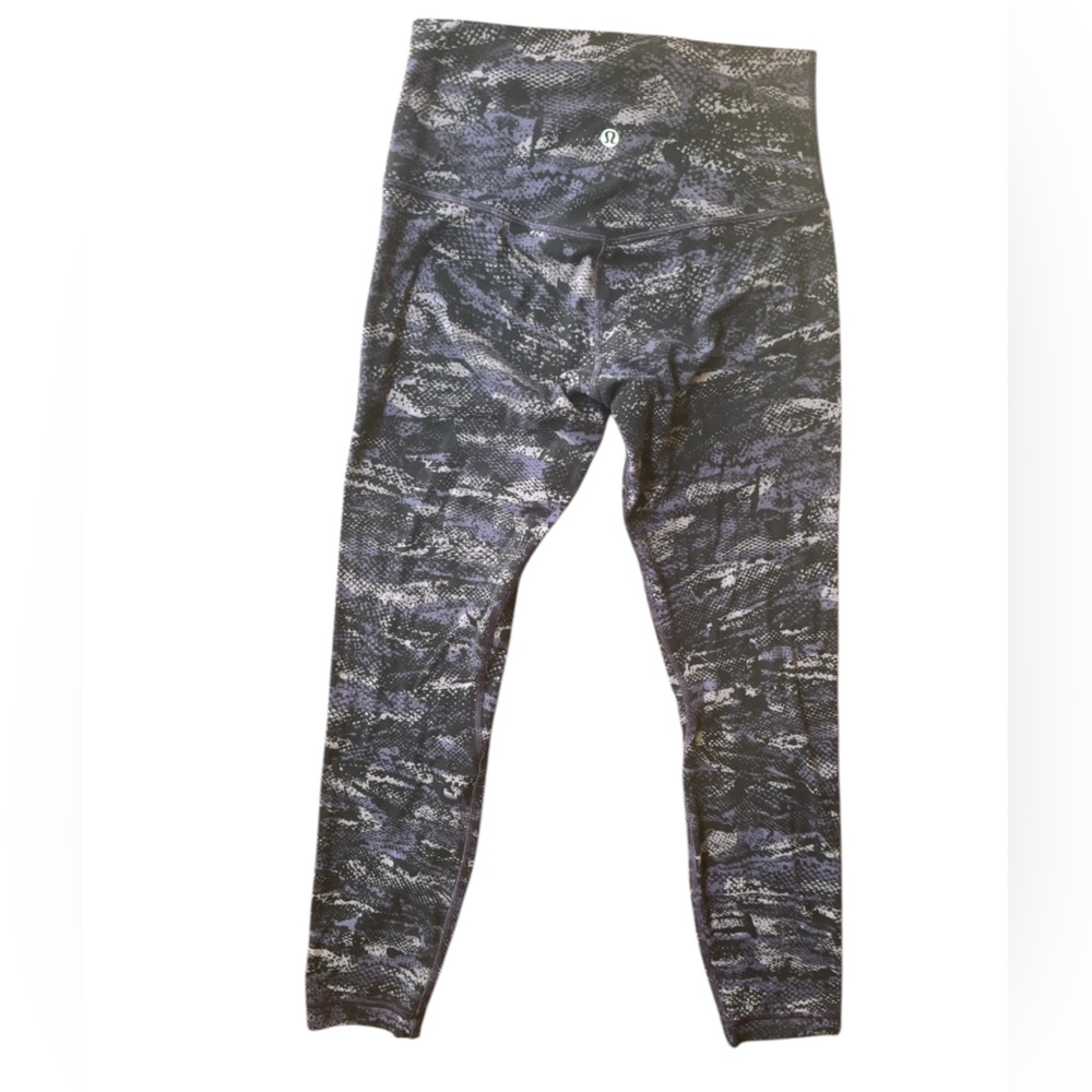 Lululemon Wunder Under Hi-Rise Size 4 - Picture 14 of 15